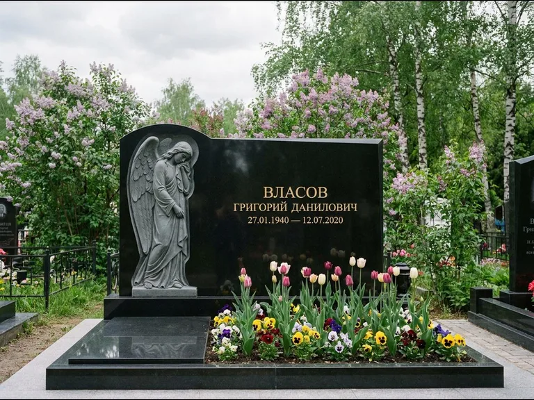 Памятник с барельефом — выполненная работа 3 в Сочи