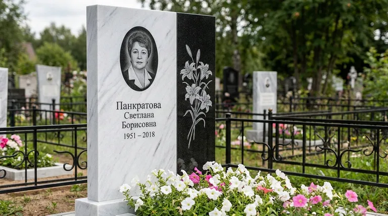 Памятник с гравировкой лилий — выполненная работа «Панкратова» в Сочи