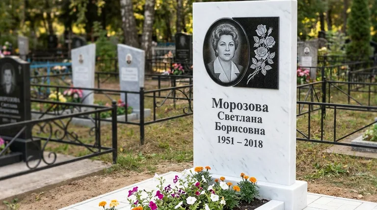 Памятник с гравировкой роз — выполненная работа «Морозова» в Сочи