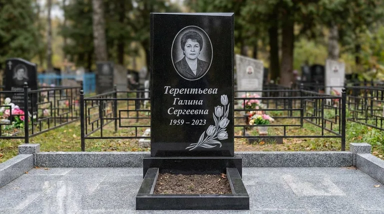 Памятник с гравировкой тюльпанов — выполненная работа «Терентьева» в Сочи